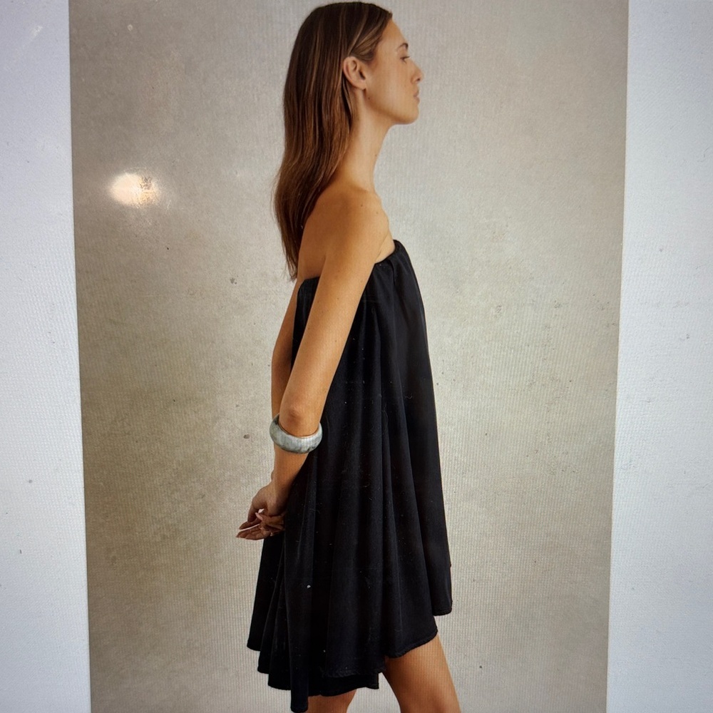 Reiss Elegant Black Strapless Dress